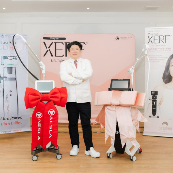 AESLA ส่งมอบนวัตกรรม XERF และ LaseMD Ultra พร้อมมอบป้าย Center of Excellence for Clinical Innovation แด่ Dr.Wichai Clinic